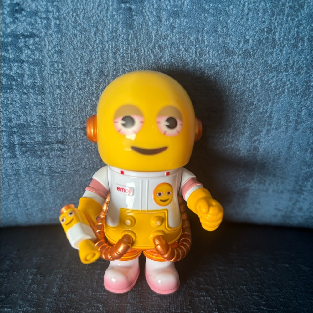 Space Molly Emoji 100% “Worn Out”